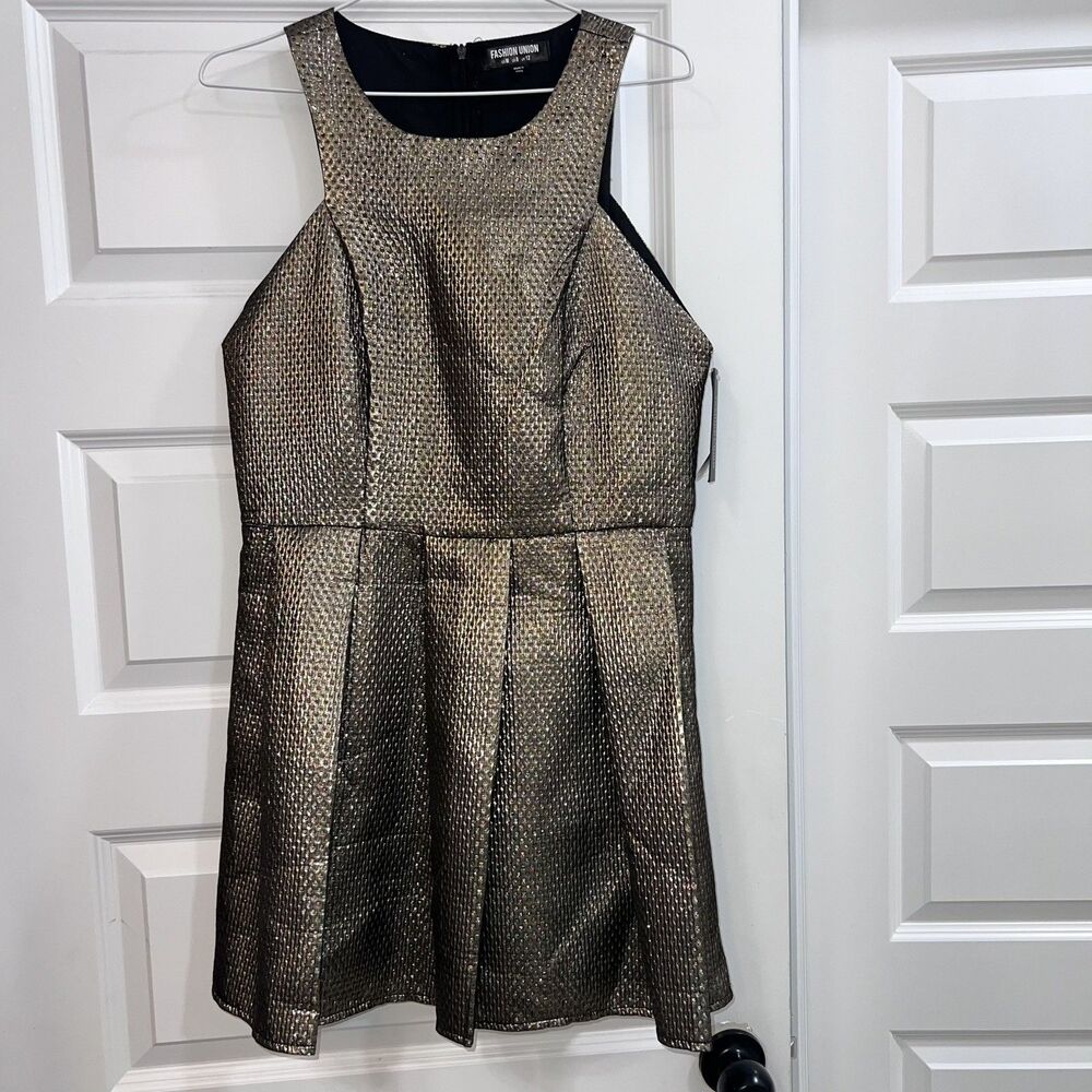 Fashion Union womans dress M 8 gold sleeveless pleated dress party cocktail mini